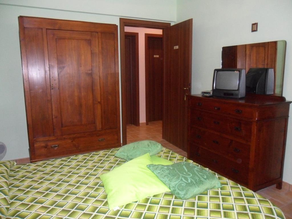 Agriturismo Poponi Villa Тоди Стая снимка