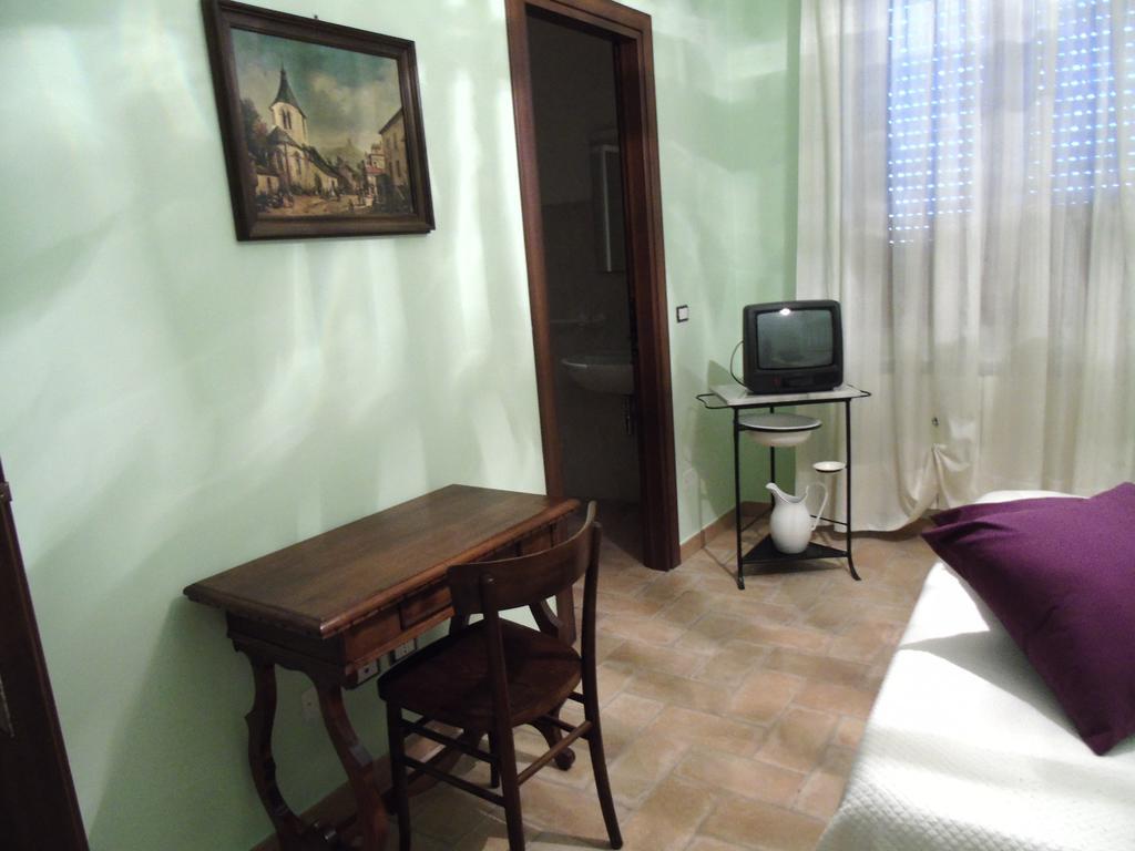 Agriturismo Poponi Villa Тоди Стая снимка